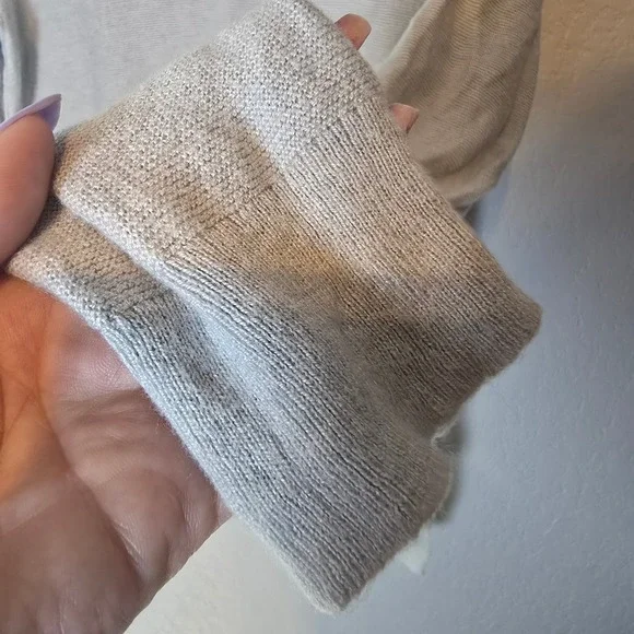 Vineyard Vines Women's Long Sleeve Merino Wool Blend V-Neck Knit Sweater Large - Picture 6 of 8